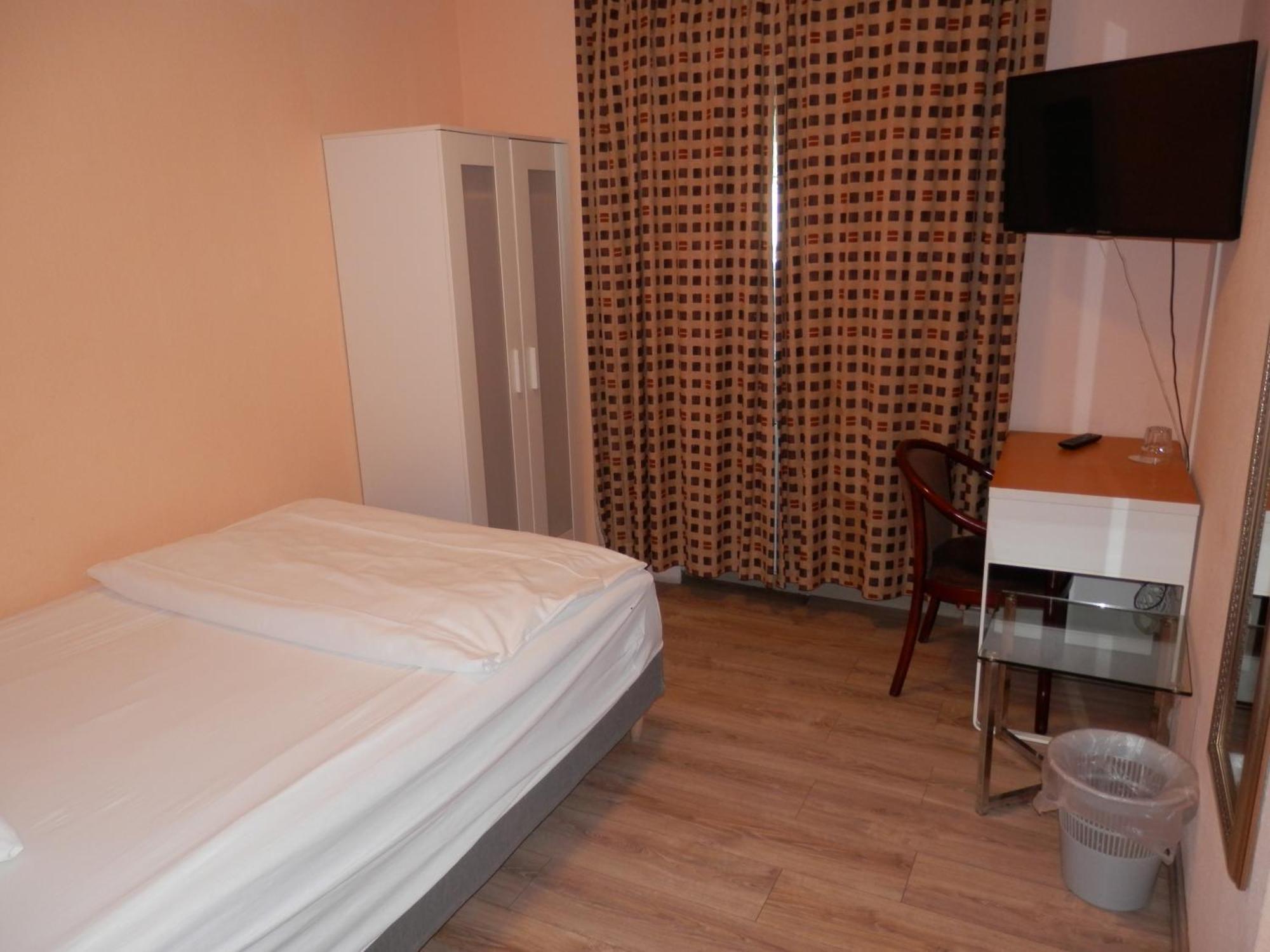 Relax Hotel-Ludwigshafen المظهر الخارجي الصورة